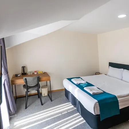Hotel New Garden Airport & Restaurant Arnavutkoy