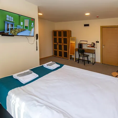 New Garden Airport & Restaurant 3* Arnavutkoy