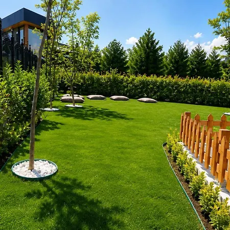 מלון New Airport & Restaurant 3*