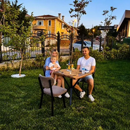 New Airport & Restaurant Arnavutkoy